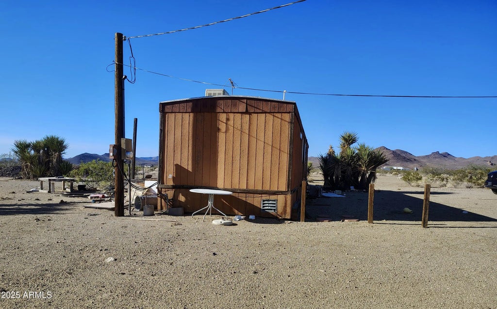 15613 N Flores Drive, Dolan Springs