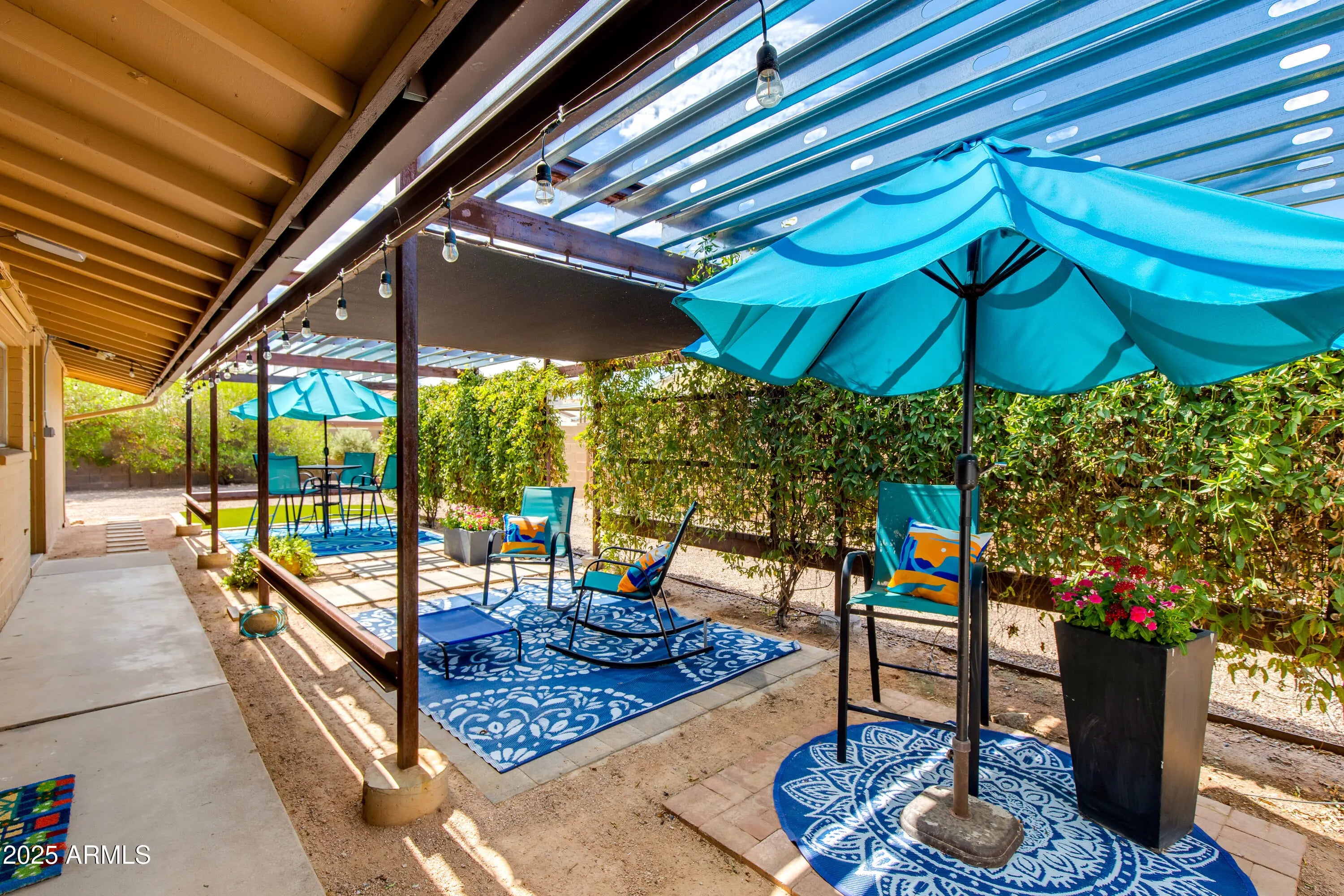 Photo of Listing #6921007