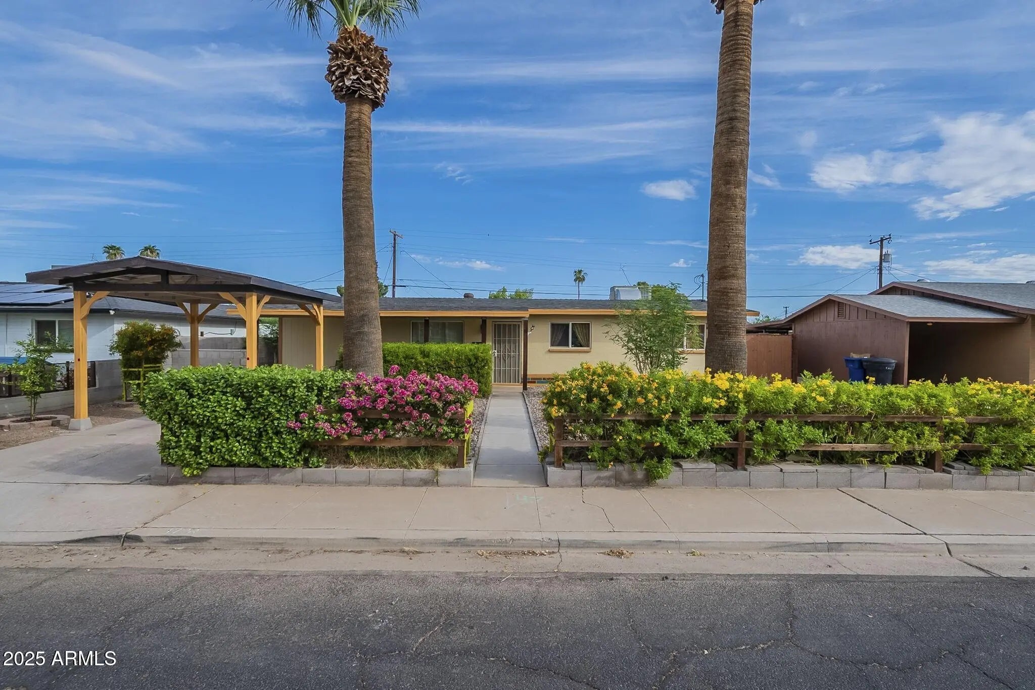 Photo of Listing #6919694