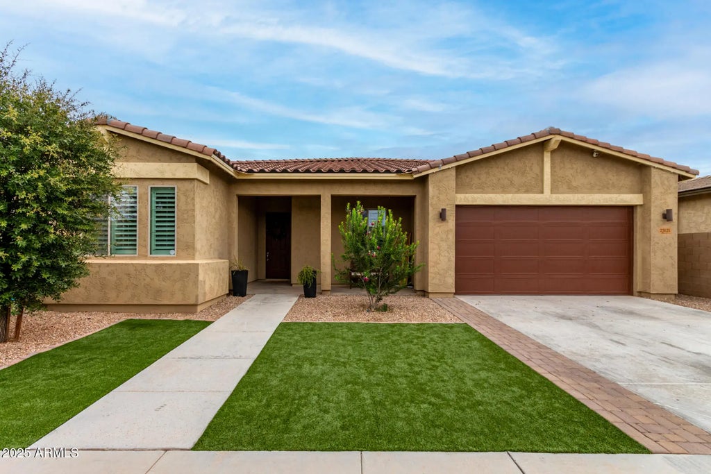 23121 E Poco Calle, Queen Creek