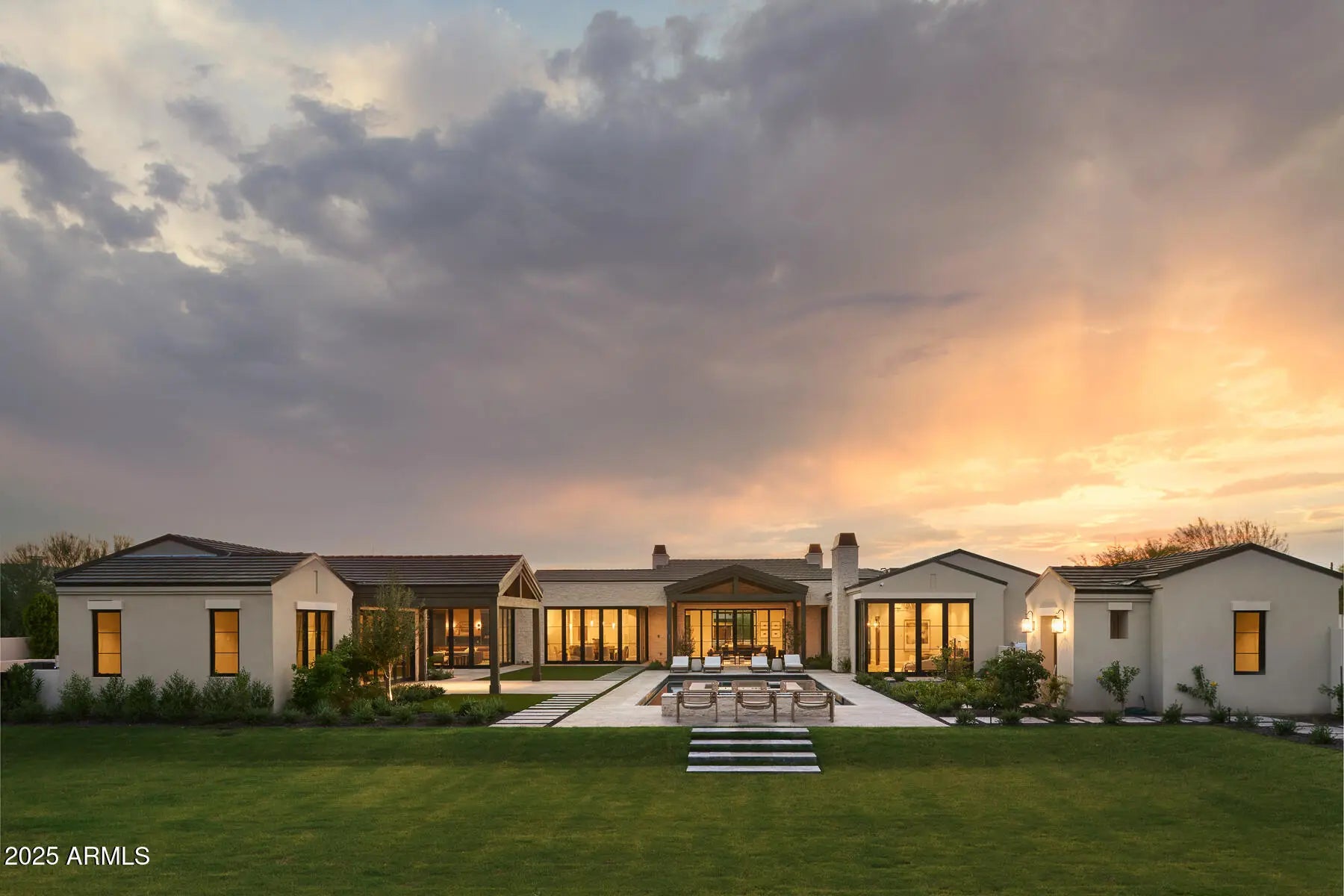 Photo of Listing #6927079