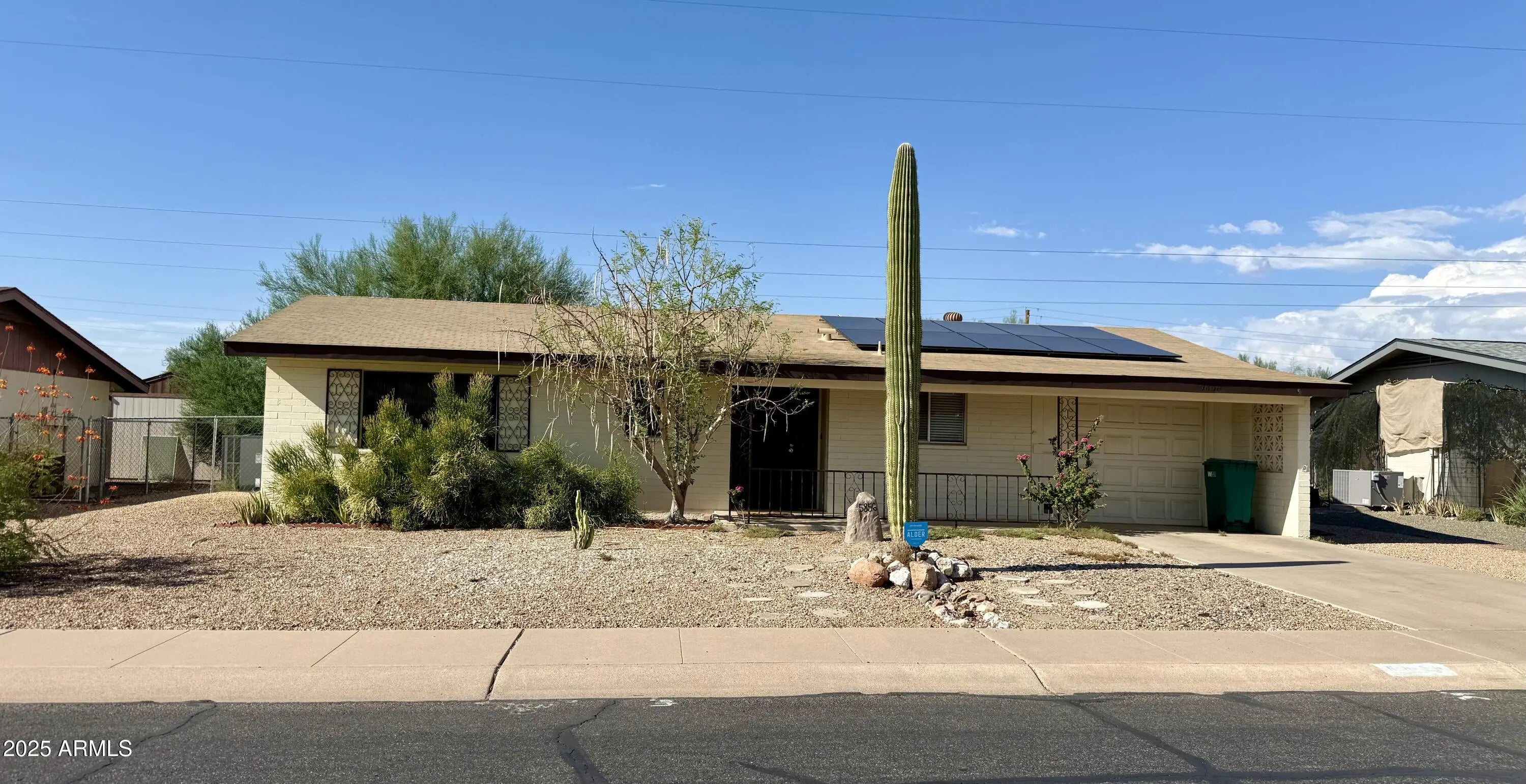 Photo of Listing #6919889