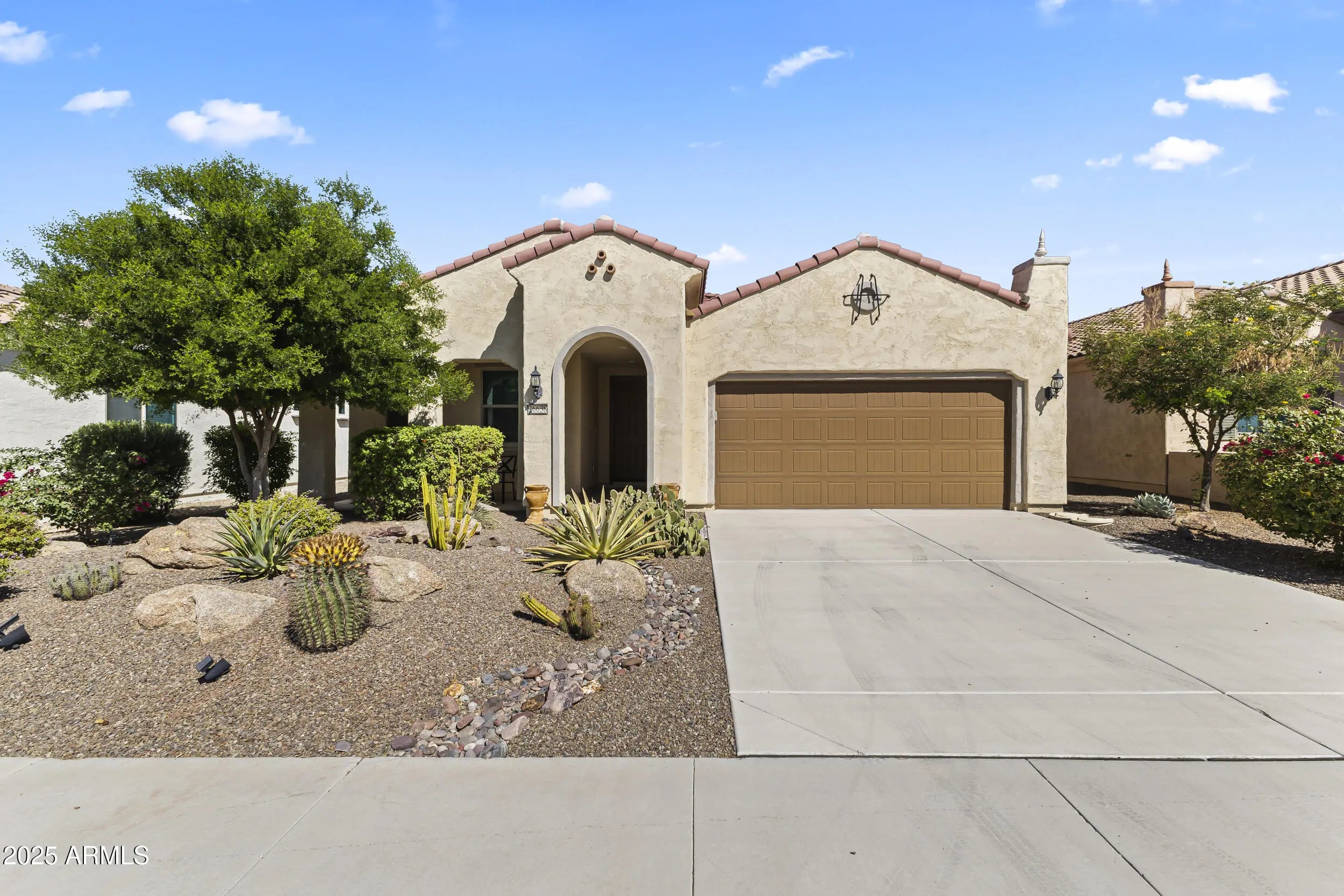 Photo of Listing #6926558