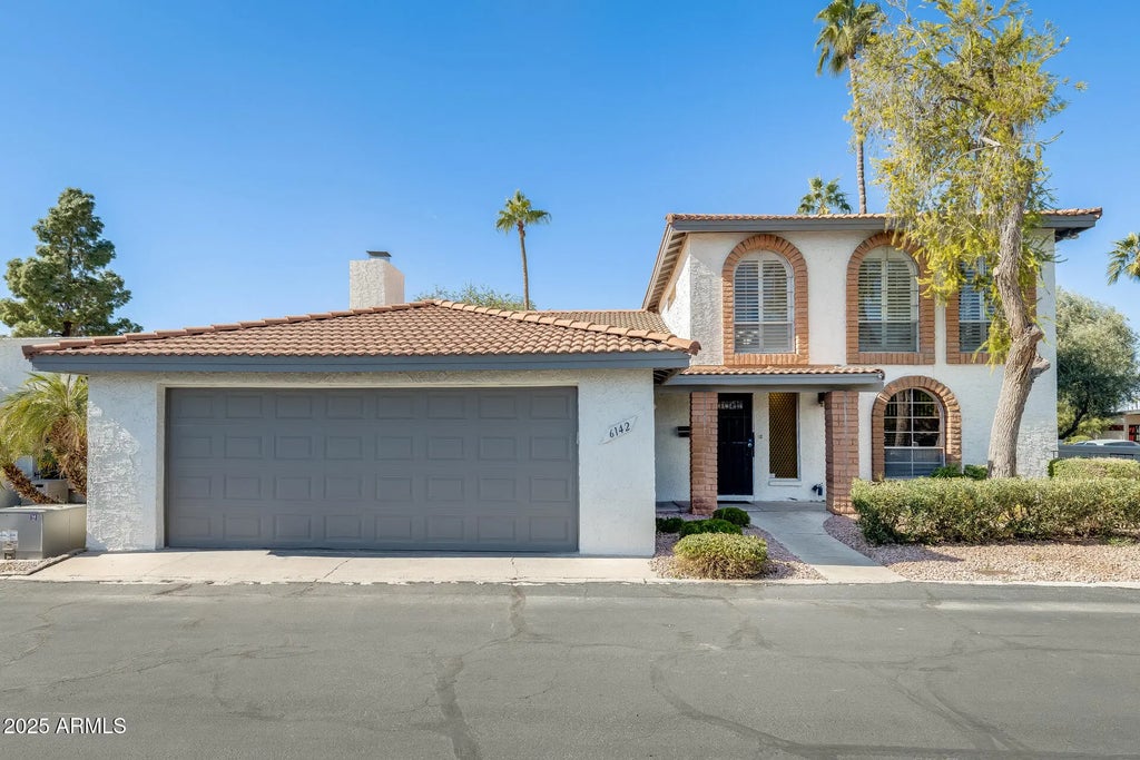 6142 N 13th Street, Phoenix