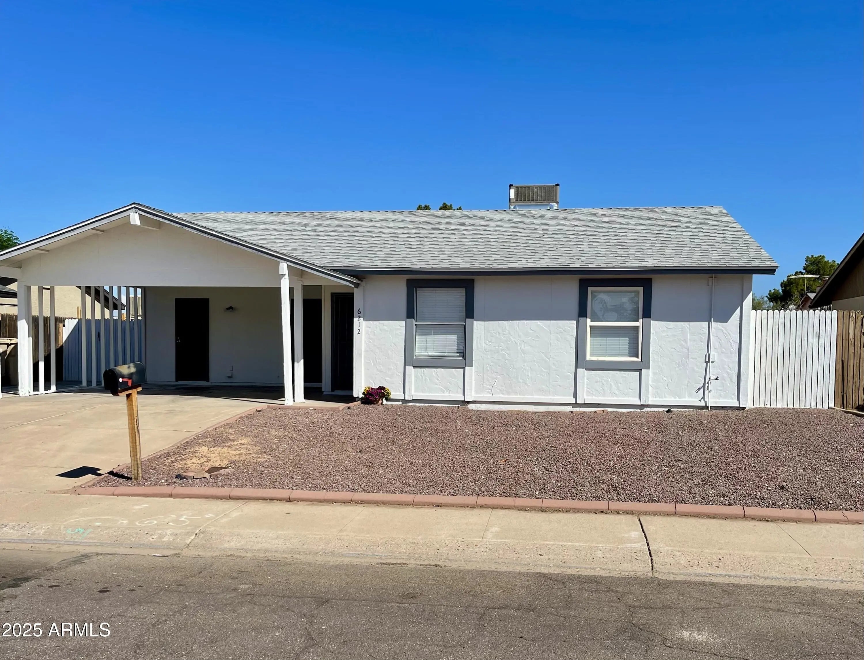 Photo of Listing #6920483