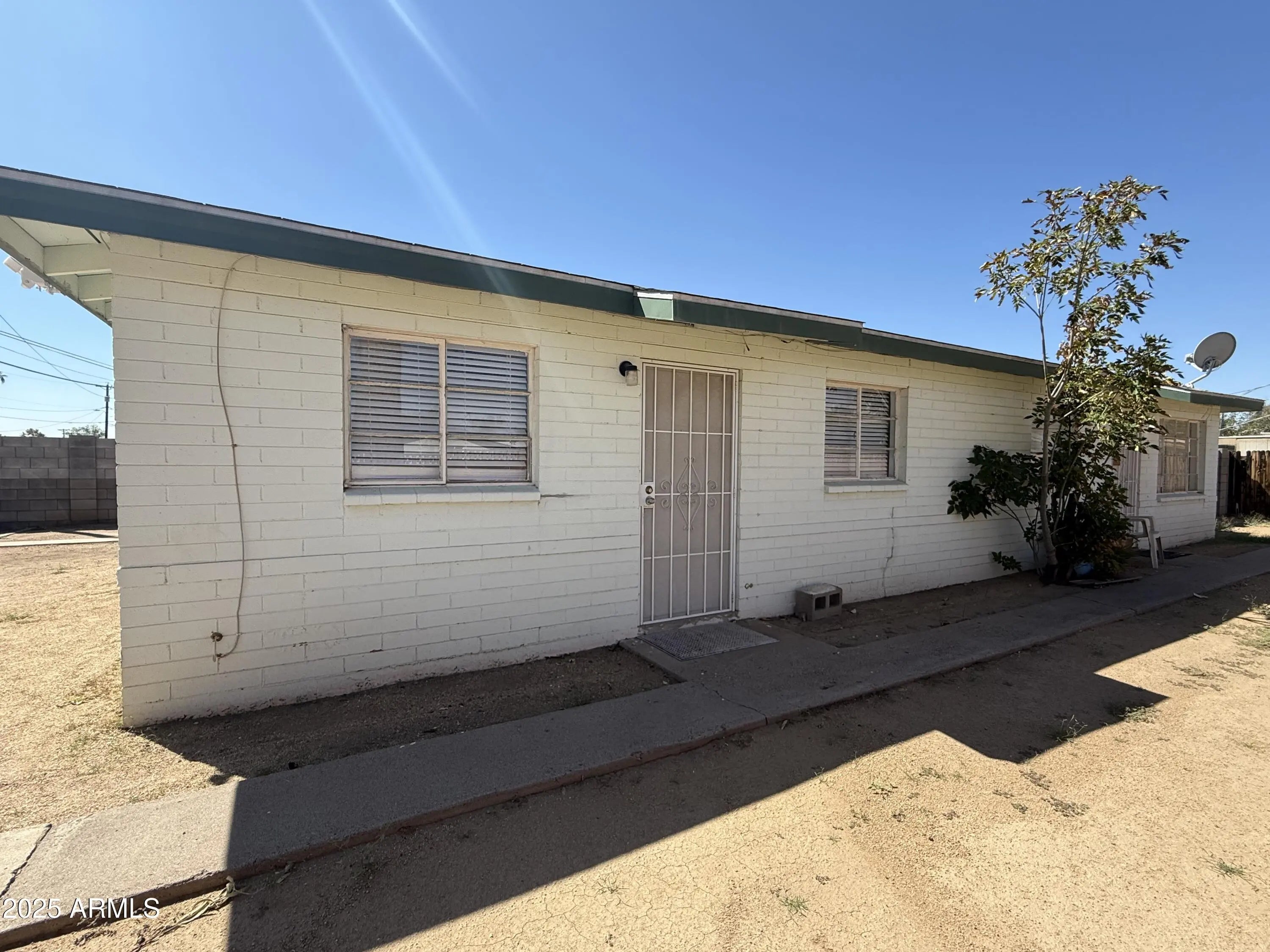 Photo of Listing #6919893