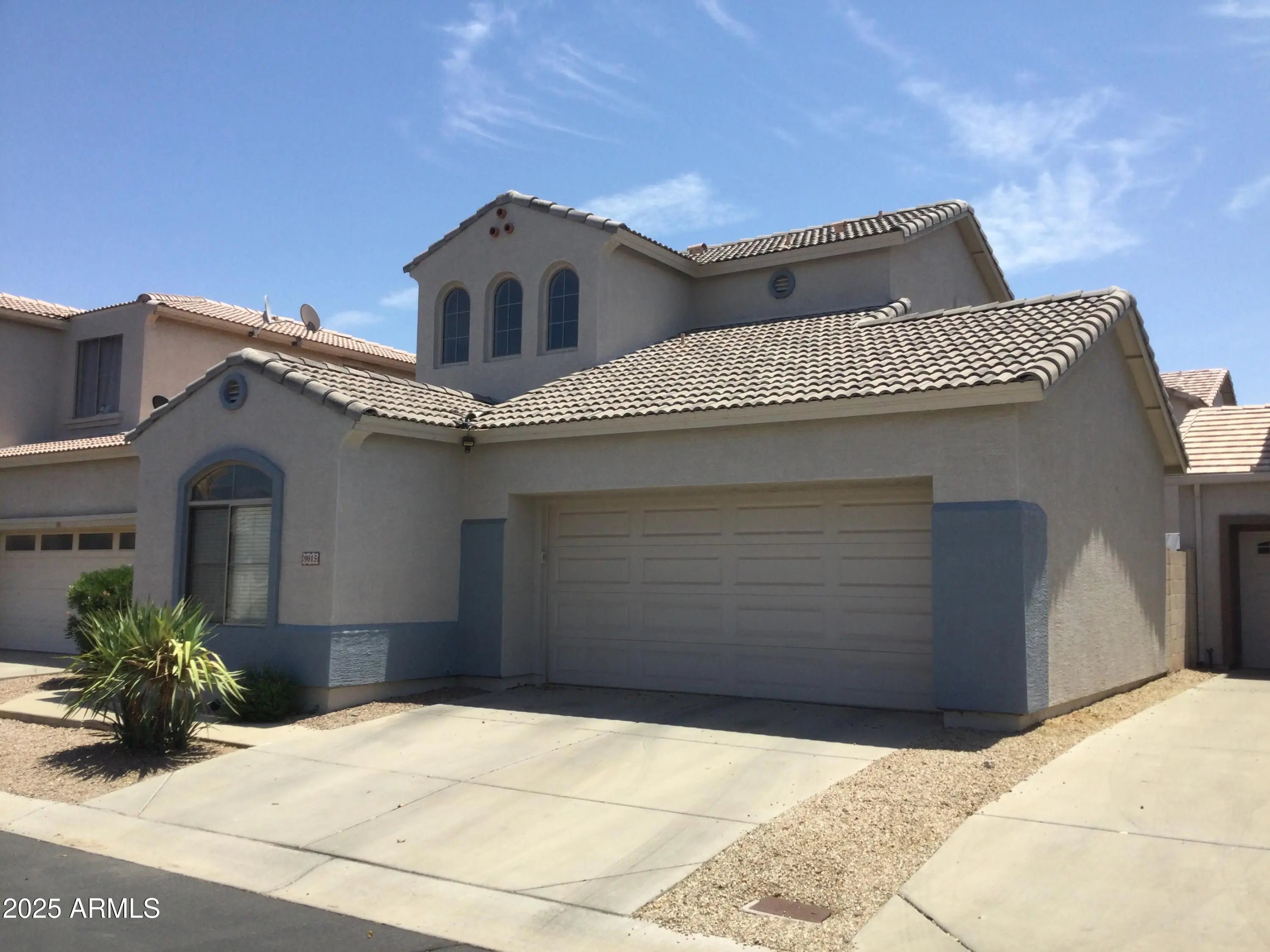 Photo of Listing #6919918