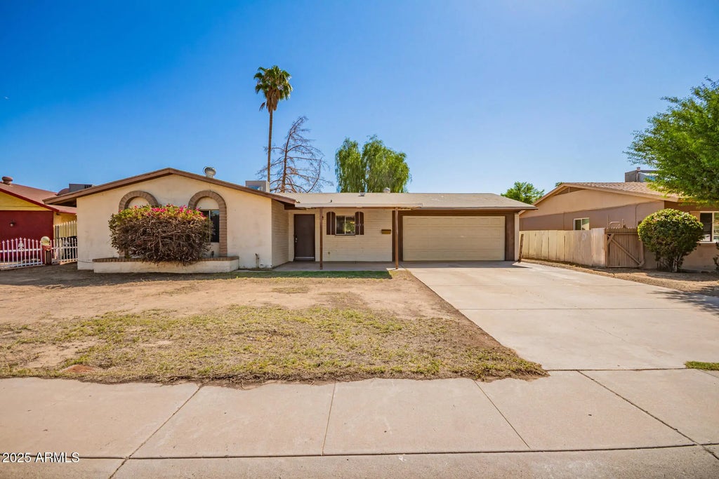 3633 N 60th Avenue, Phoenix