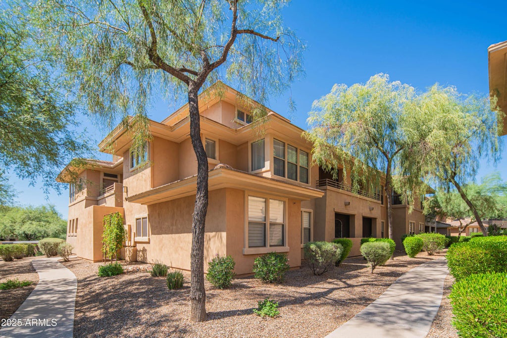 20100 N 78th Place (unit 2202), Scottsdale