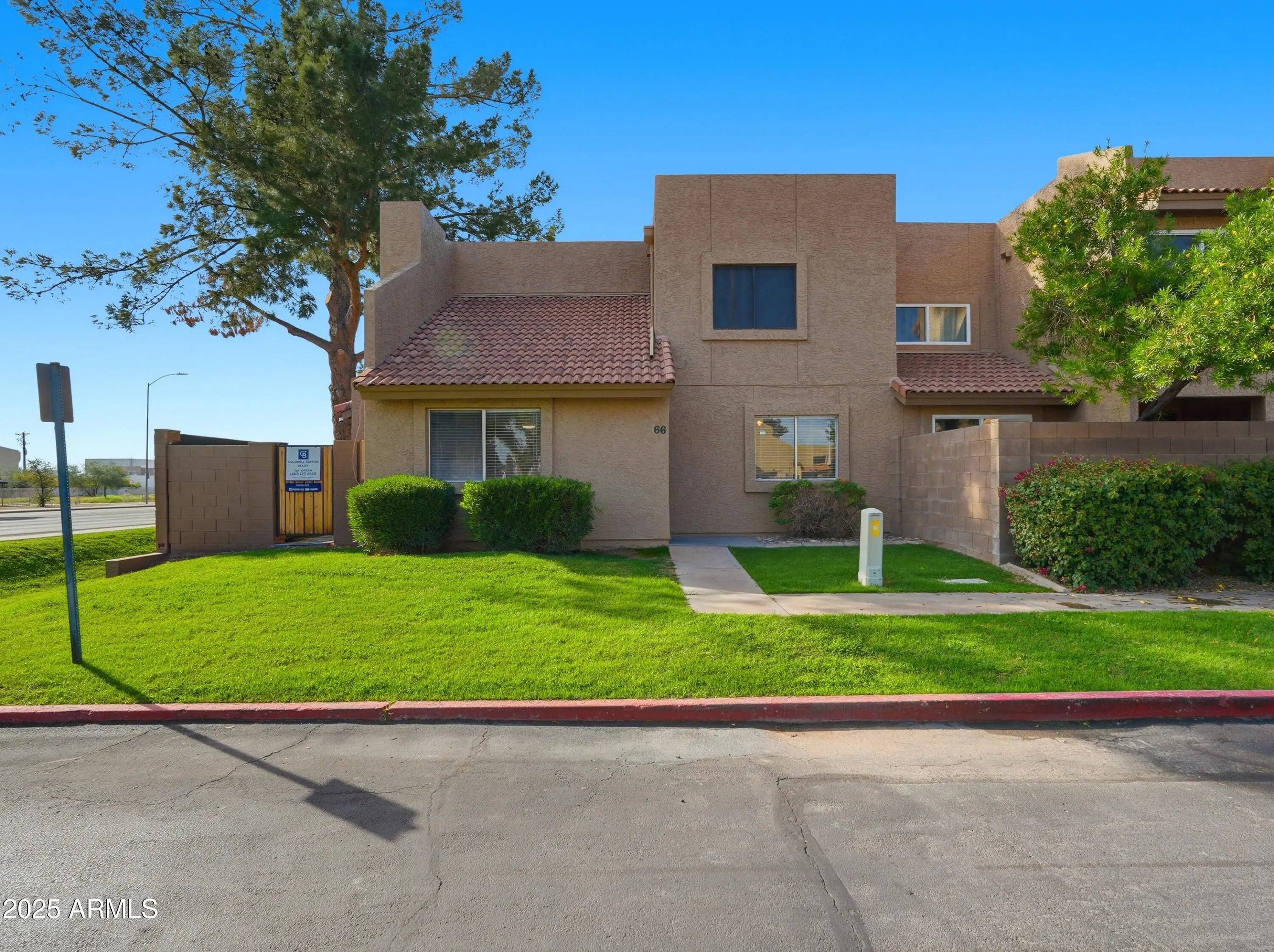 Photo of Listing #6921277