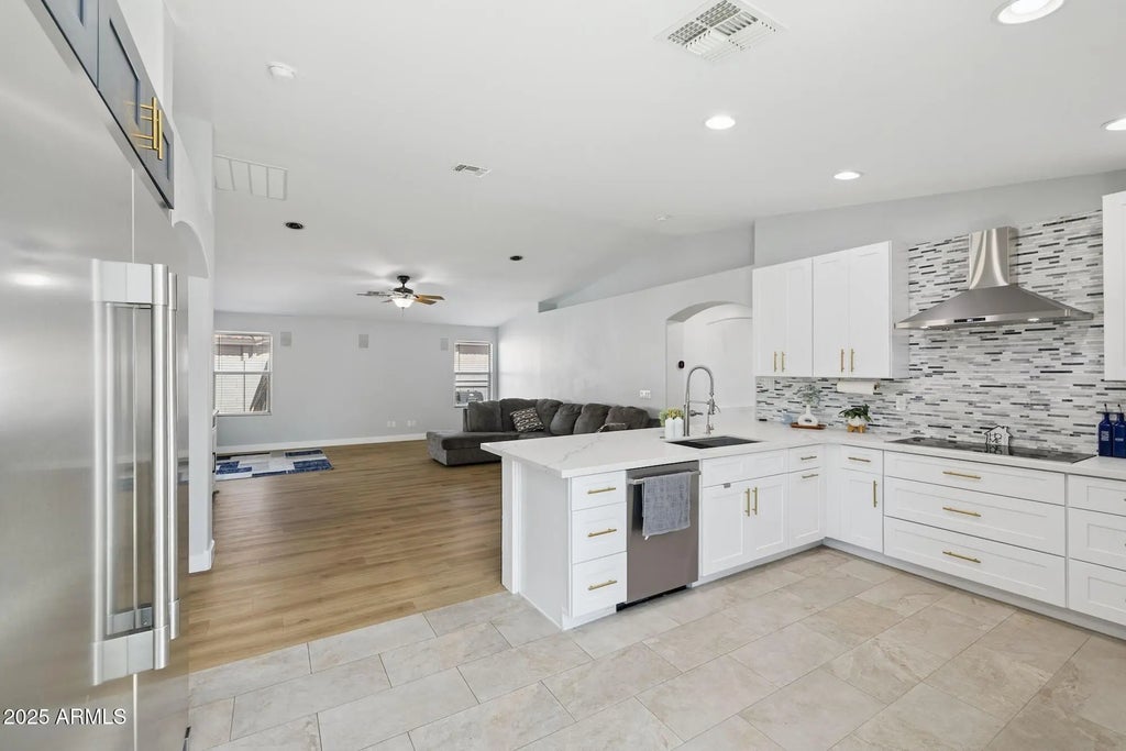6092 S Bridal Vail Drive, Gilbert