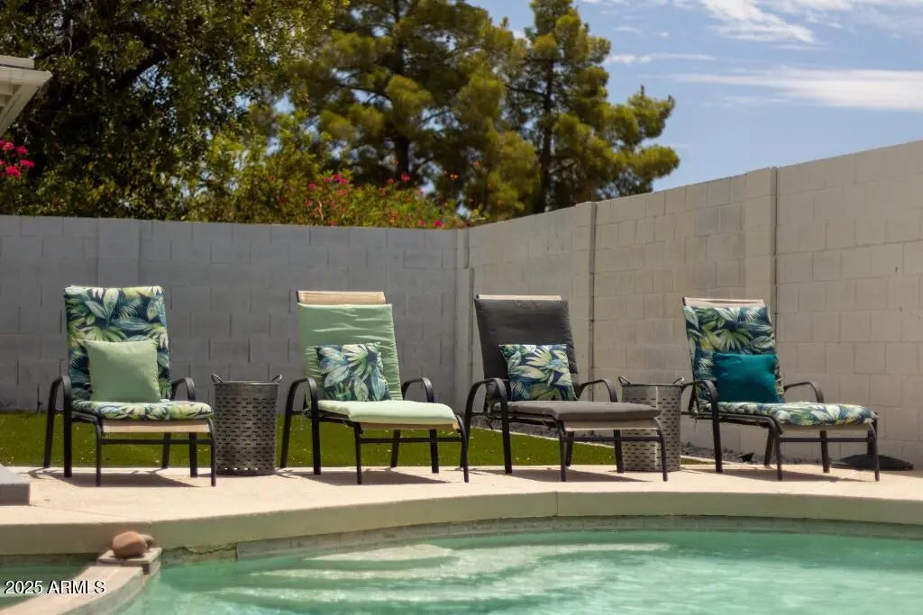 Photo of Listing #6920119