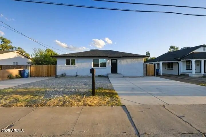 Photo of Listing #6920220