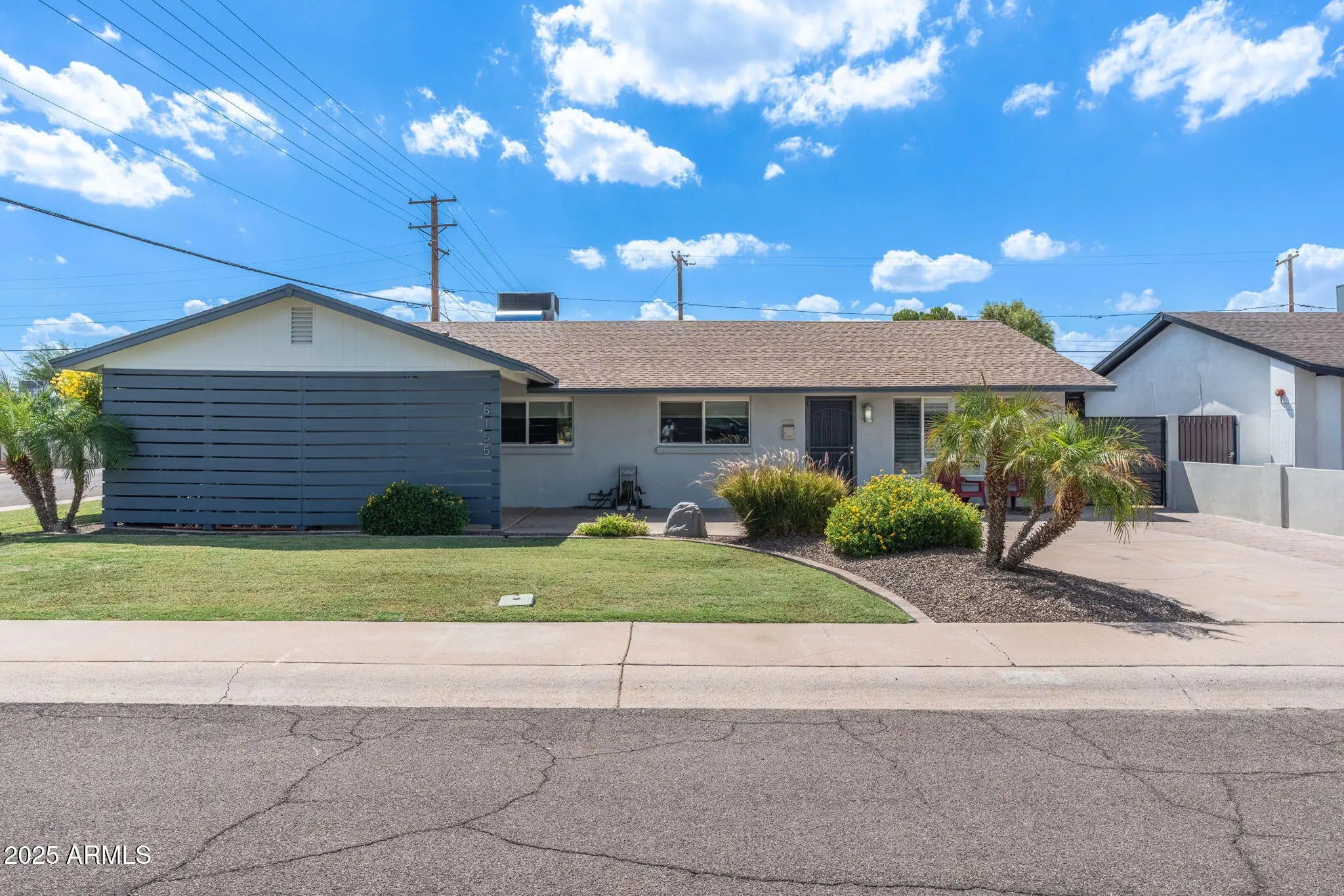 Photo of Listing #6920393