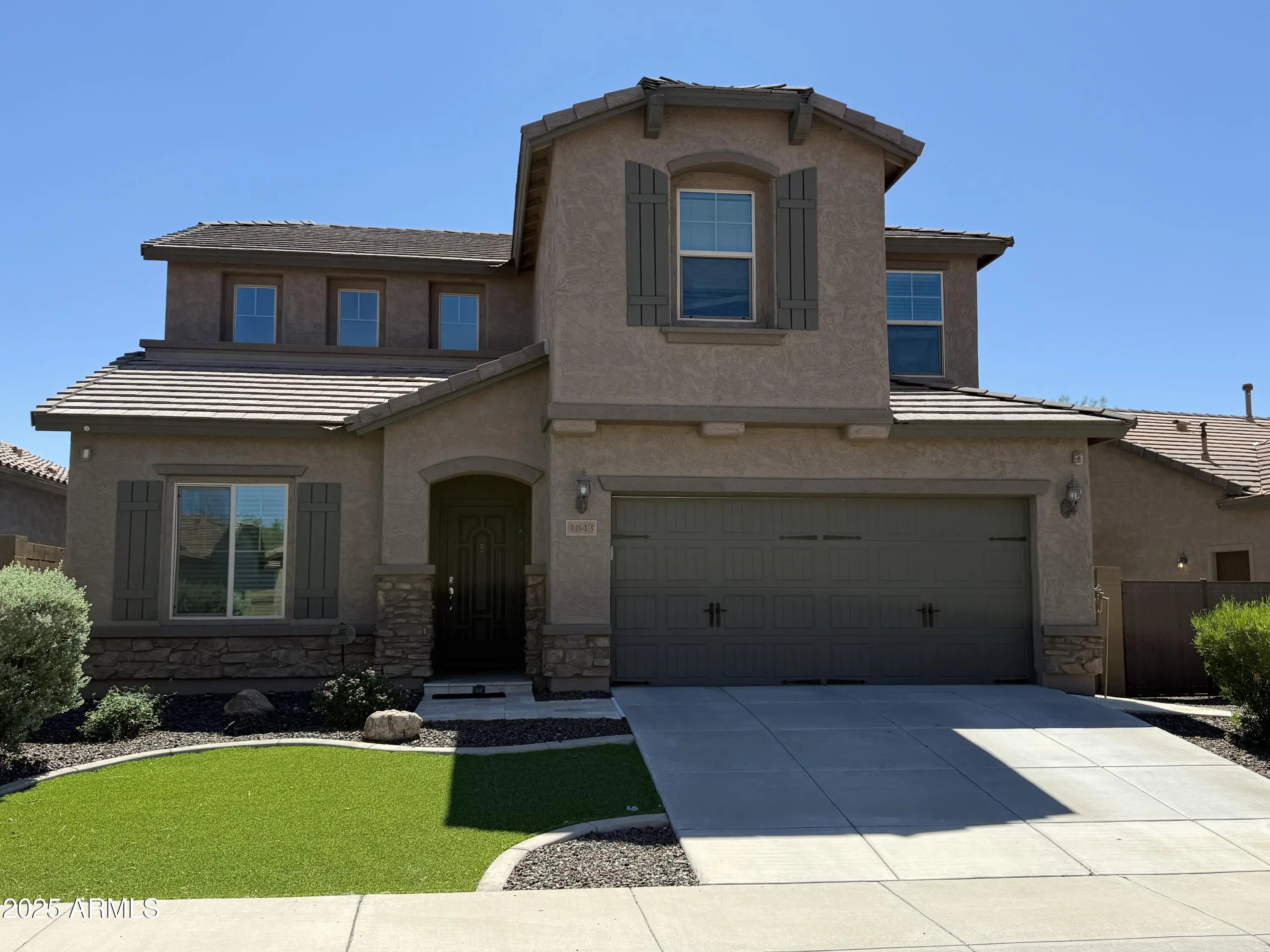 Photo of Listing #6922750