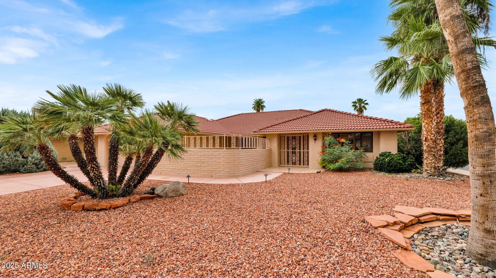 Photo of Listing #6920336