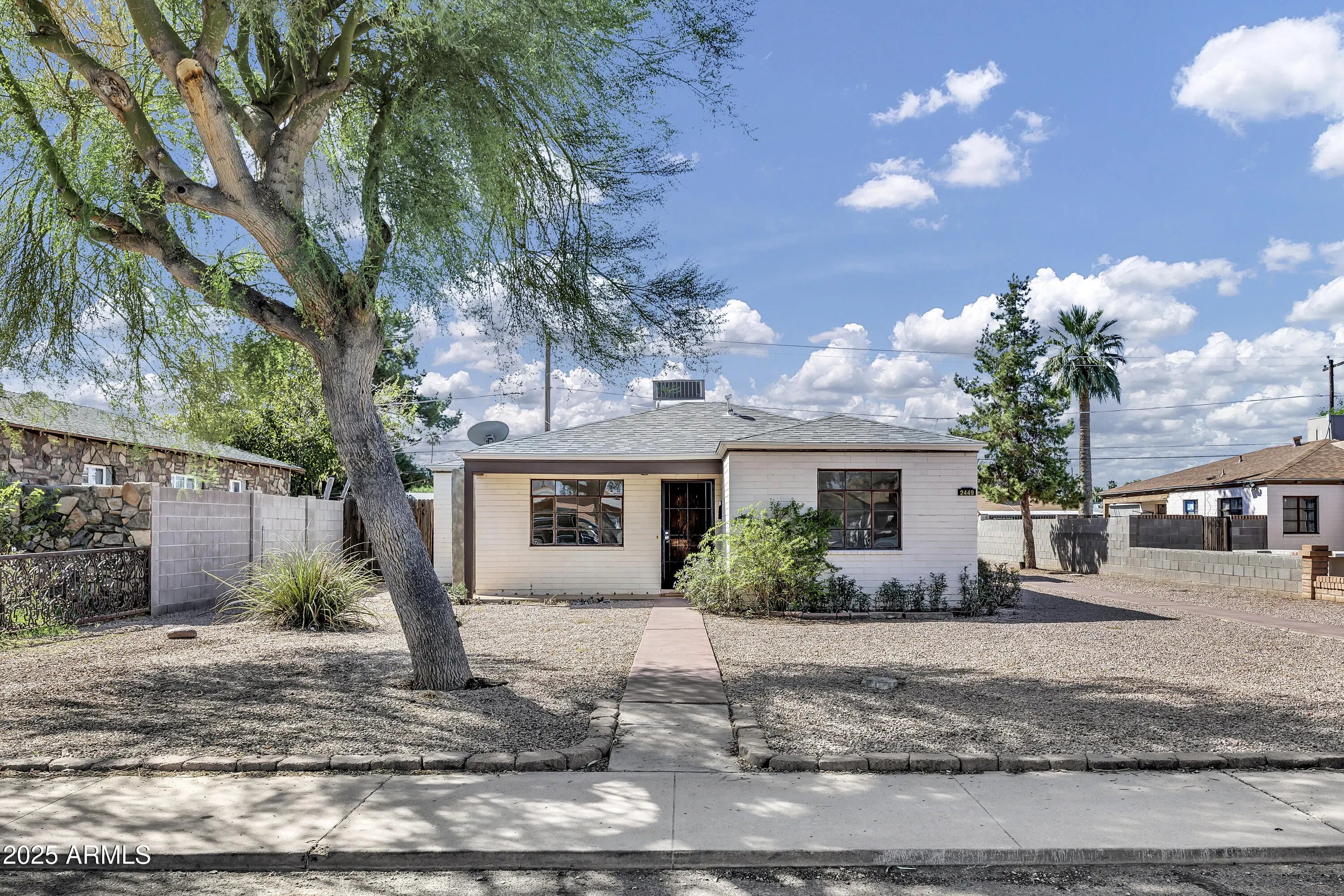 Photo of Listing #6920396