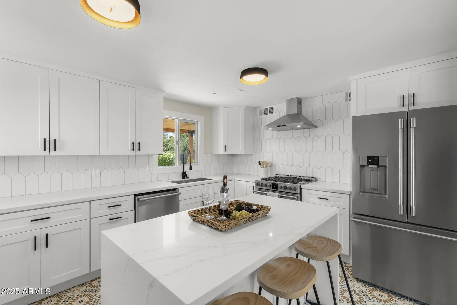 Photo of Listing #6927834