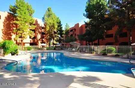 Photo of Listing #6925015