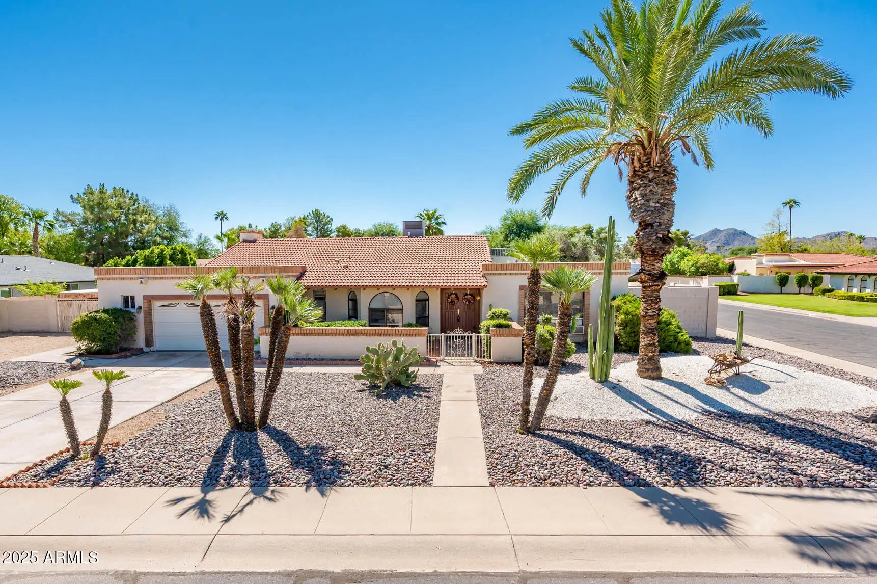 Photo of Listing #6929195