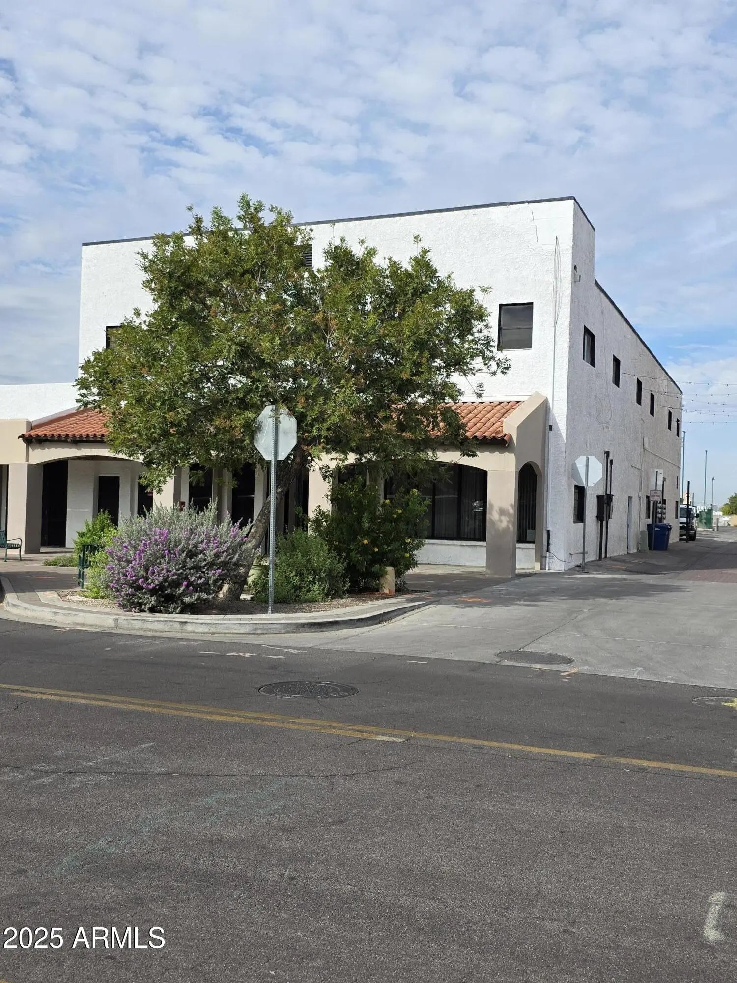 Photo of Listing #6920684