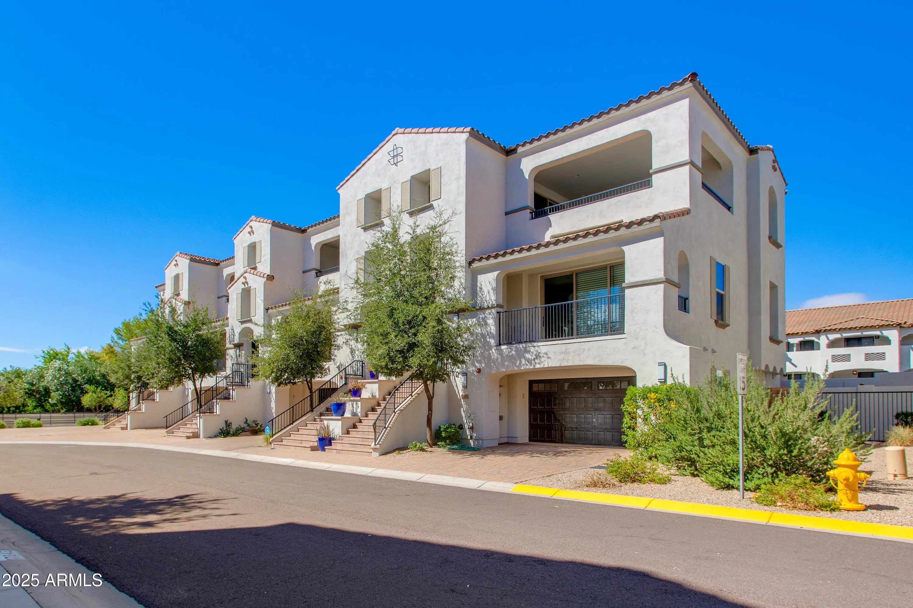 Photo of Listing #6921392