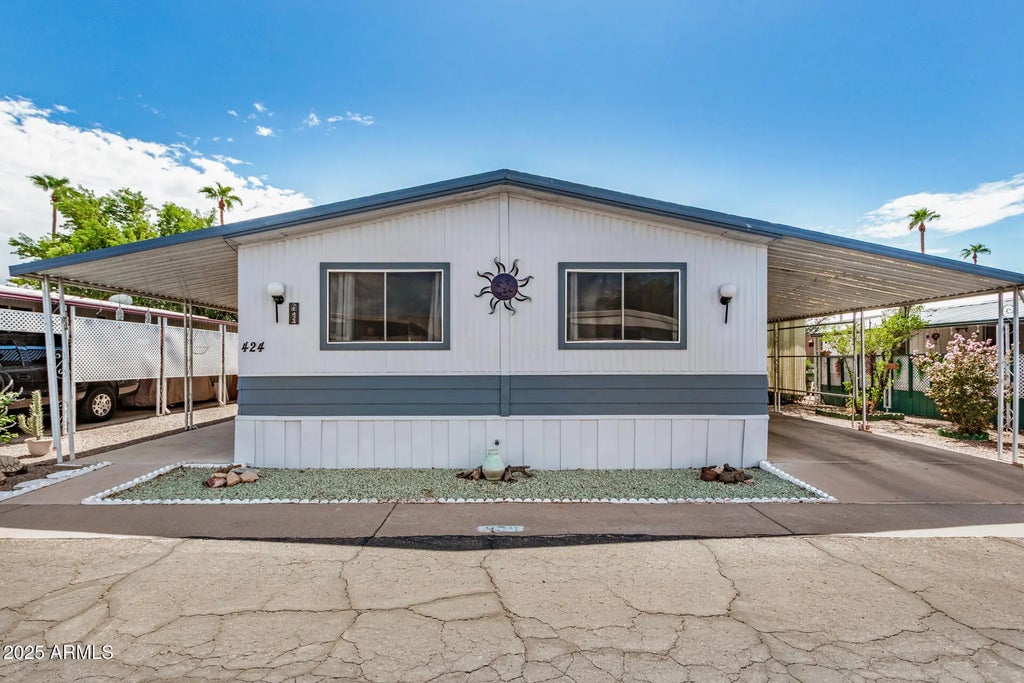 305 S Val Vista Drive (unit 424), Mesa