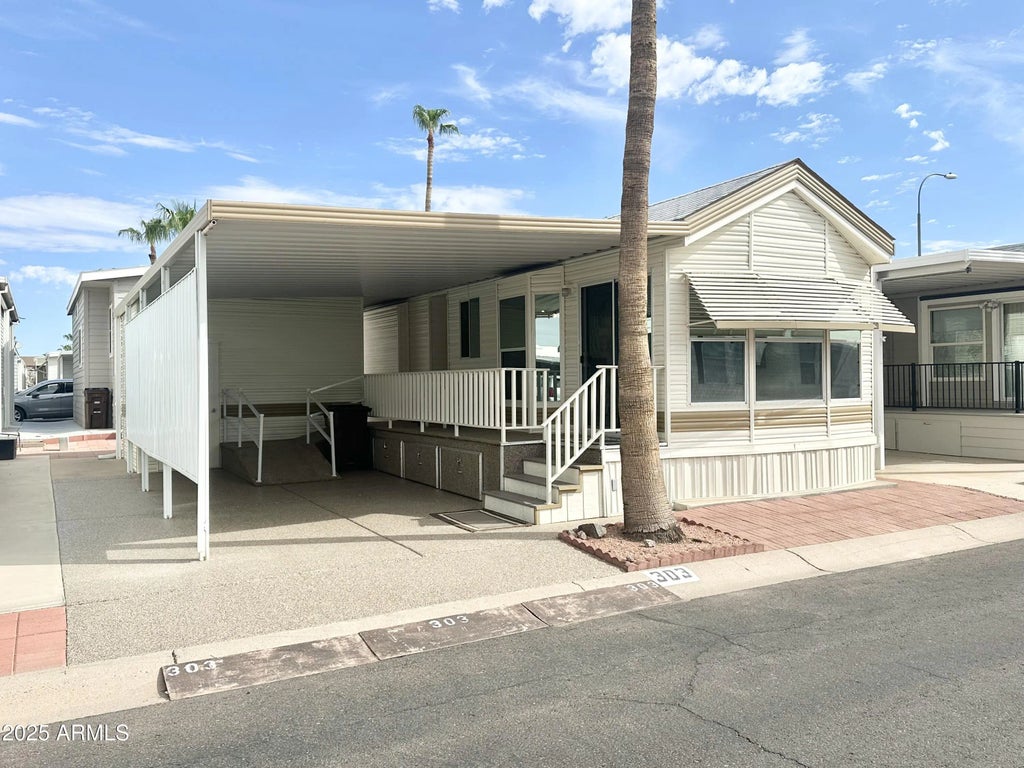 303 S Diamond Drive, Apache Junction