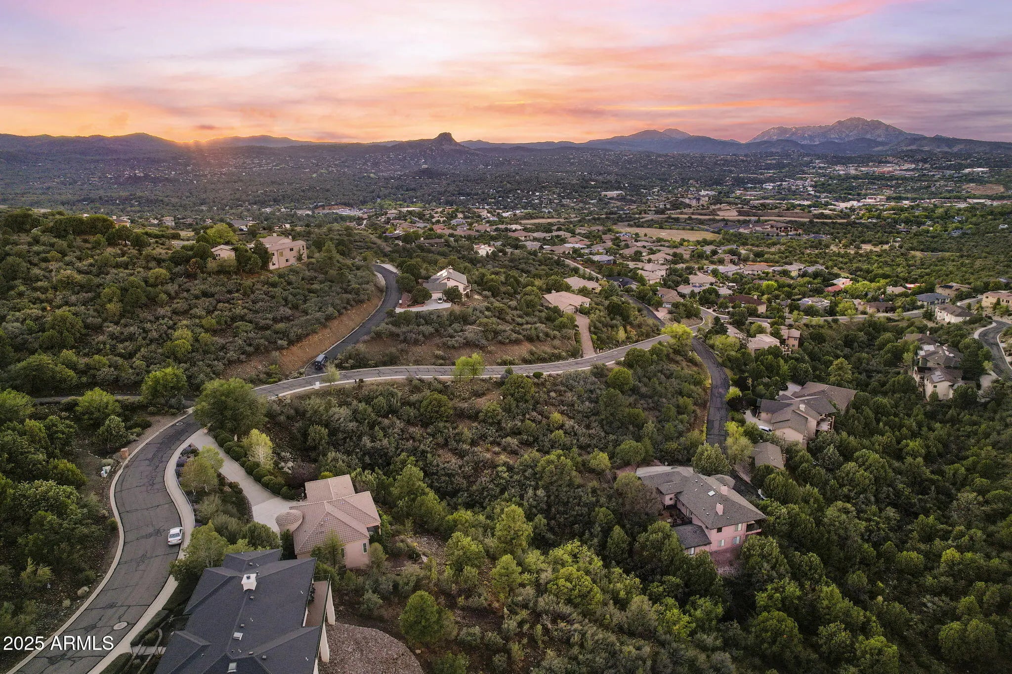 Photo of Listing #6921628