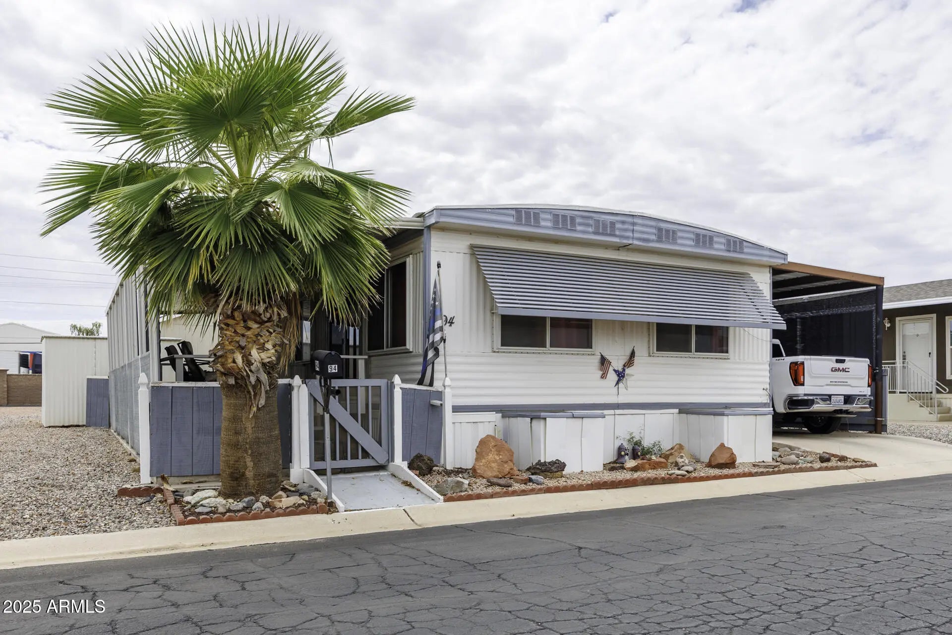 Photo of Listing #6923230