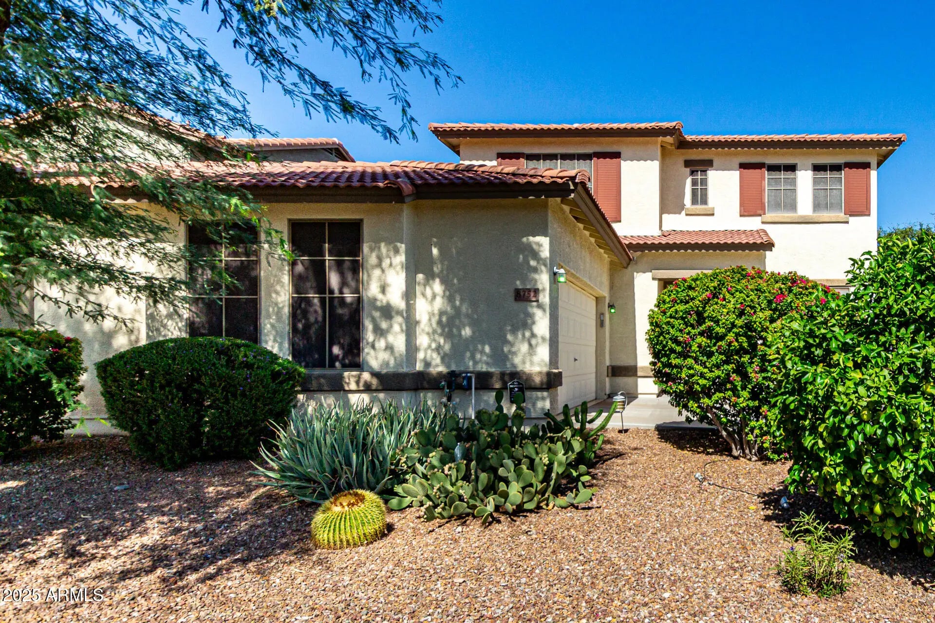 Photo of Listing #6932977