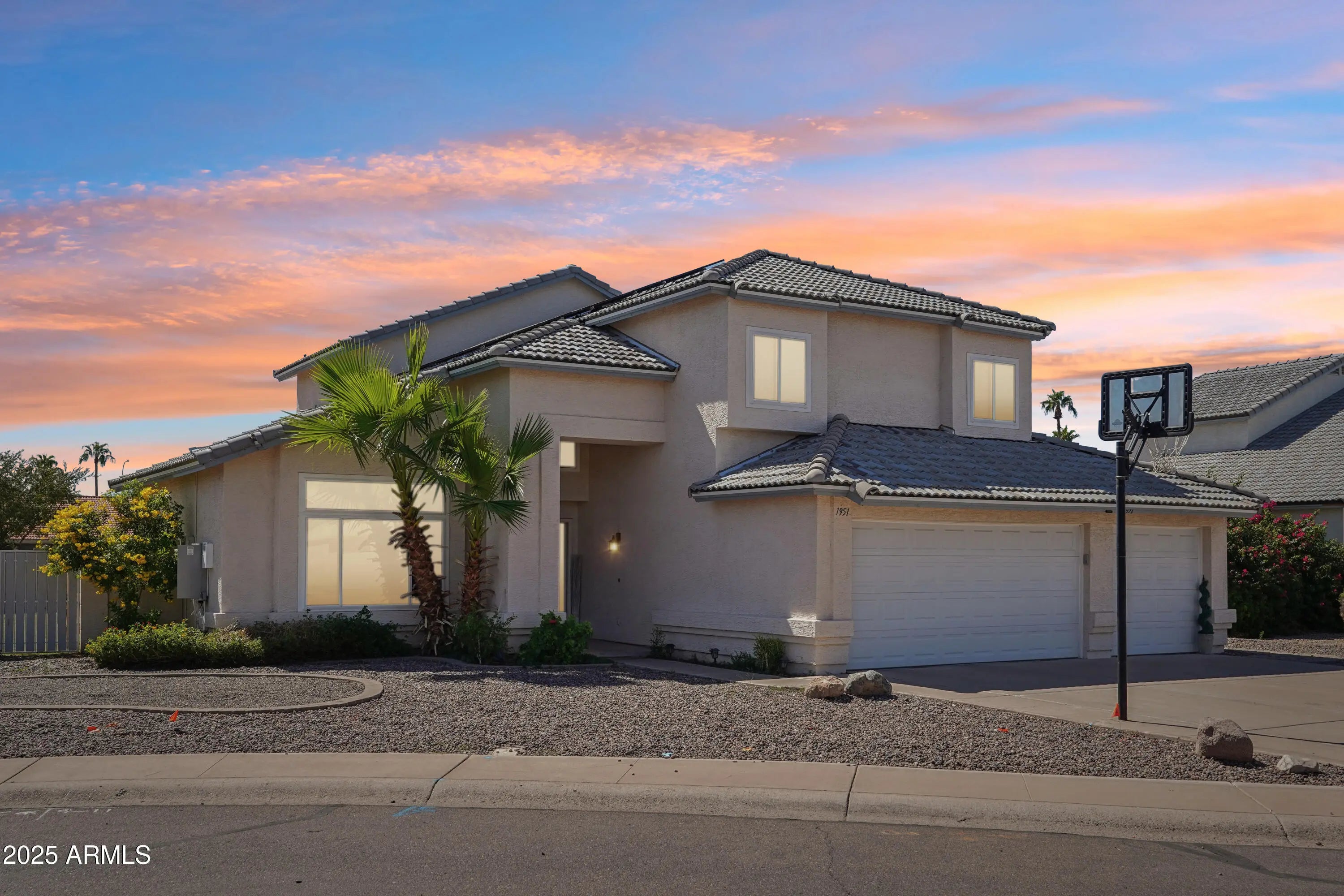 Photo of Listing #6929544