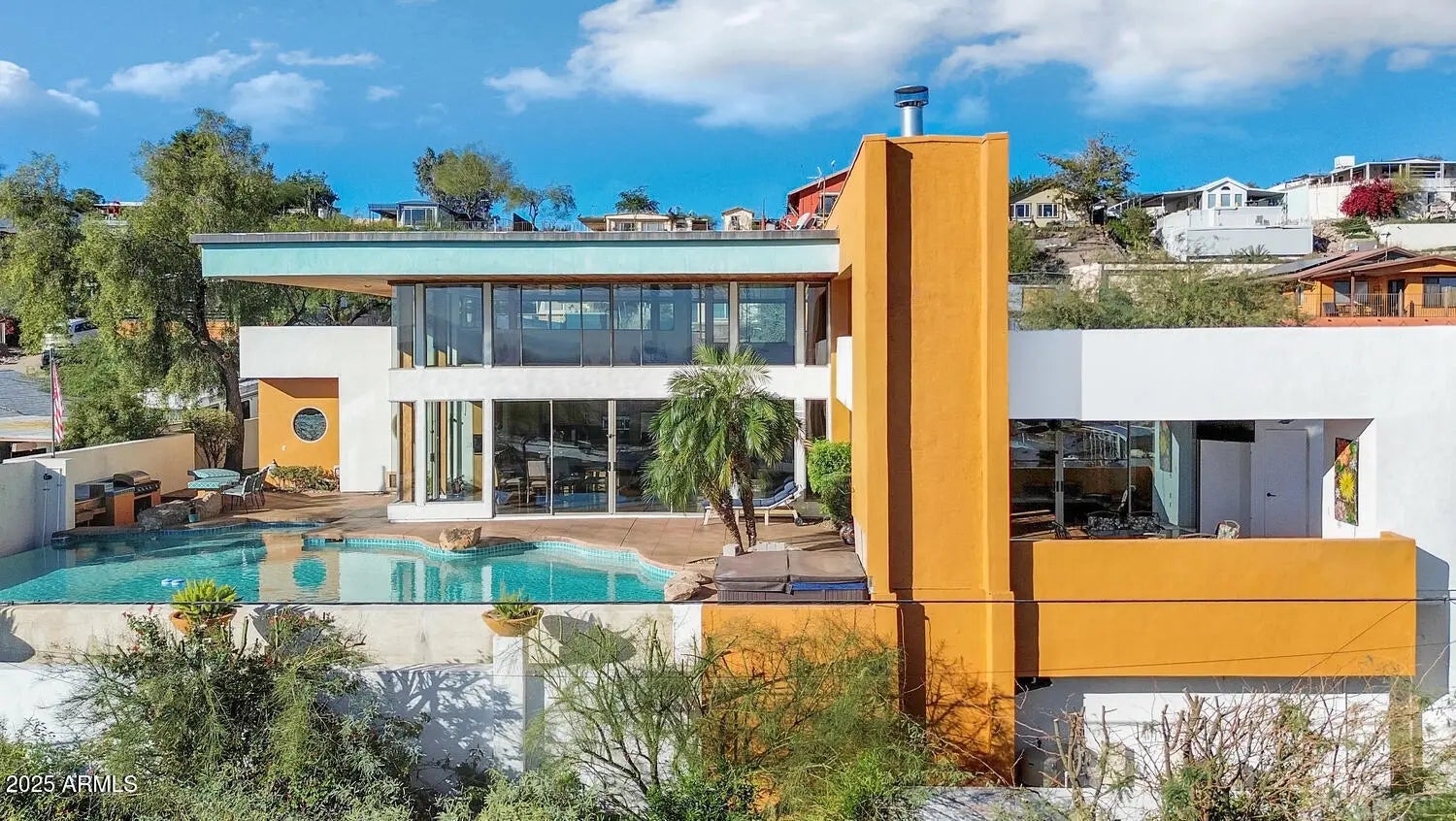 Photo of Listing #6957876