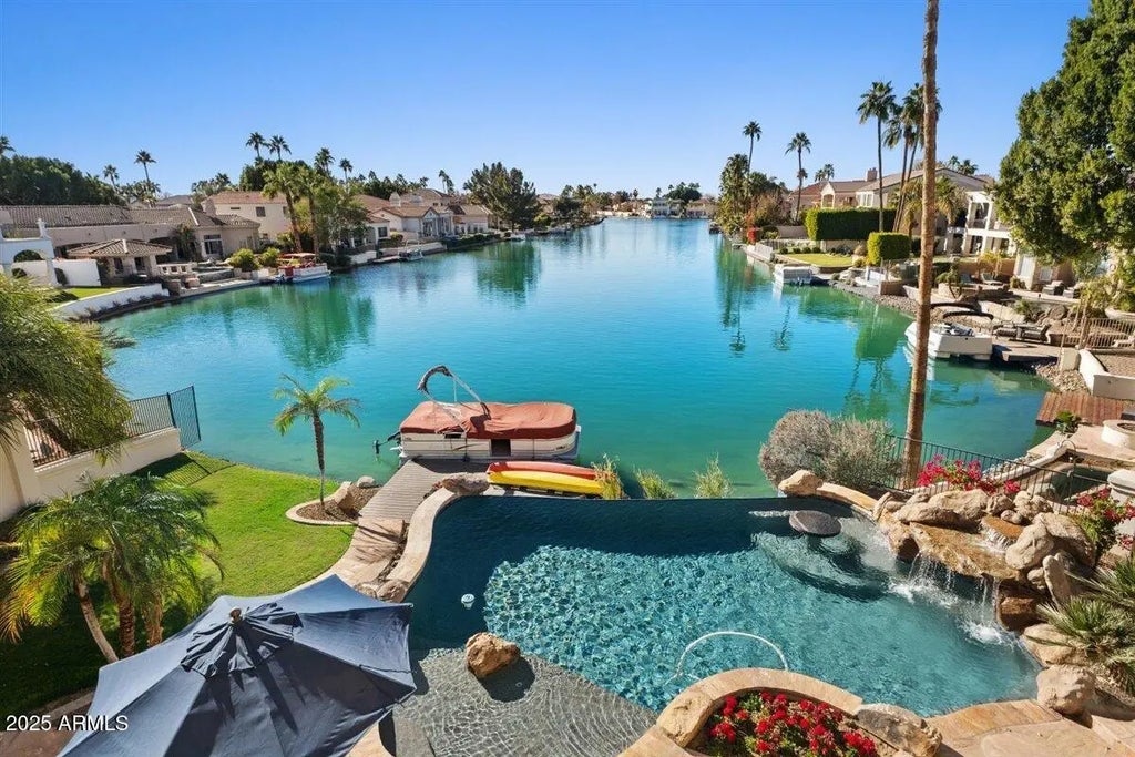 1519 E Treasure Cove Drive, Gilbert
