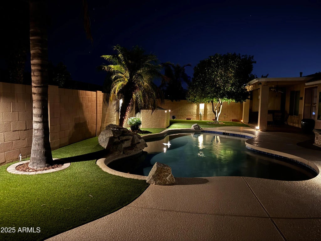 2163 E Firestone Drive, Chandler