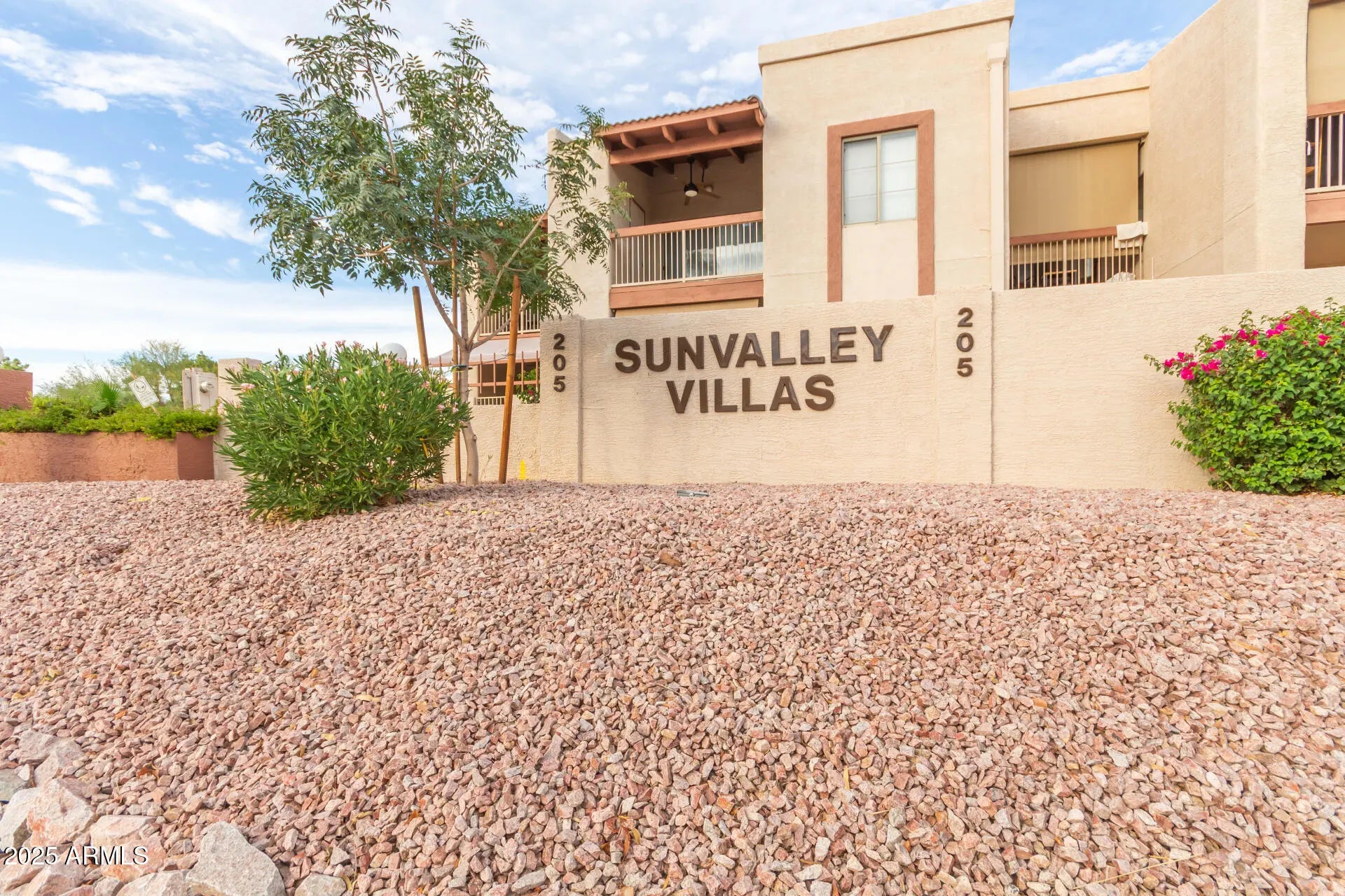 Photo of Listing #6922023