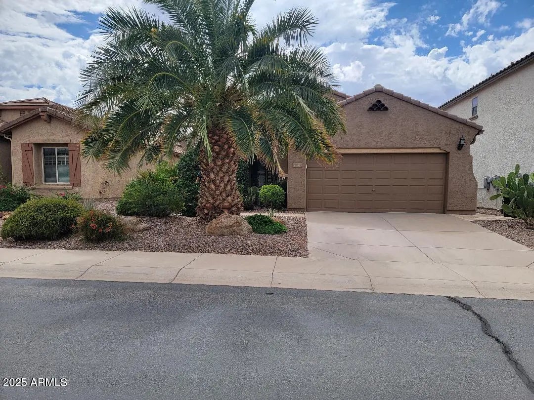 Photo of Listing #6921403