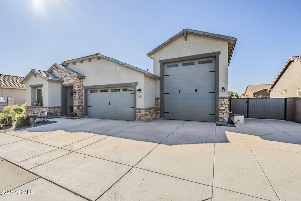 21211 E Camacho Road, Queen Creek