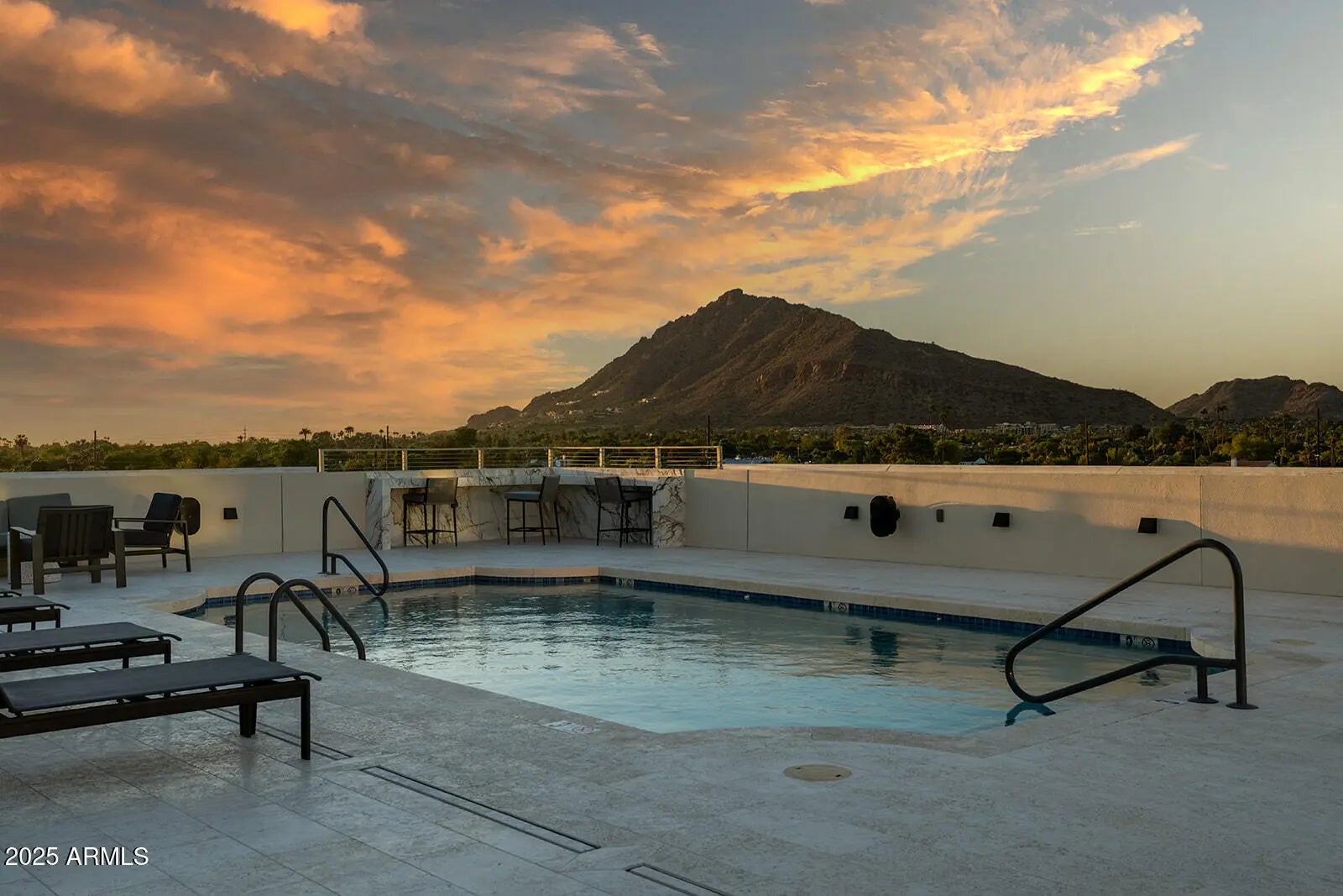 Photo of Listing #6934218