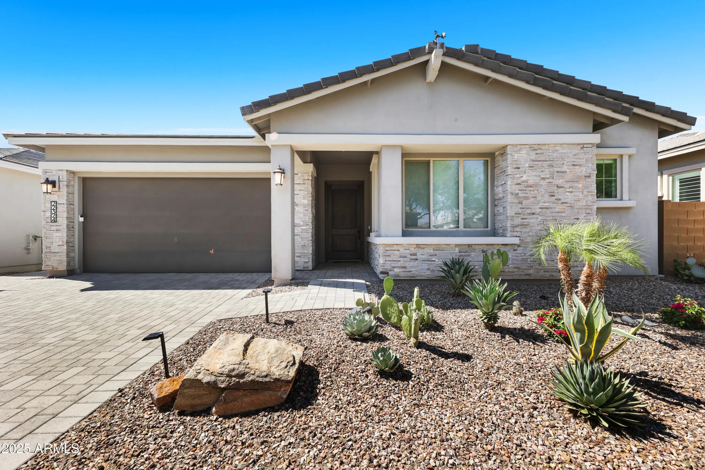 Photo of Listing #6926966