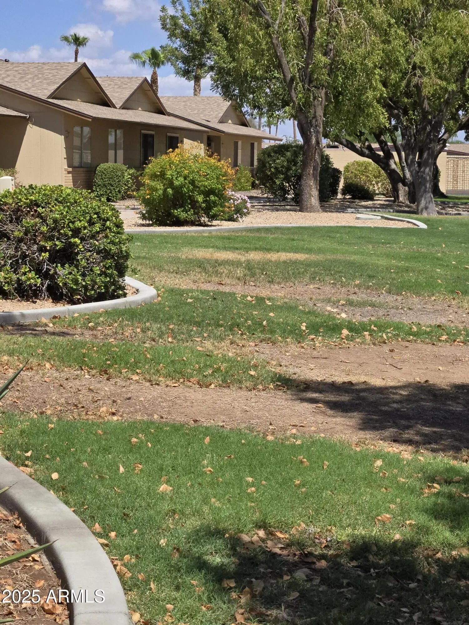 Photo of Listing #6922000