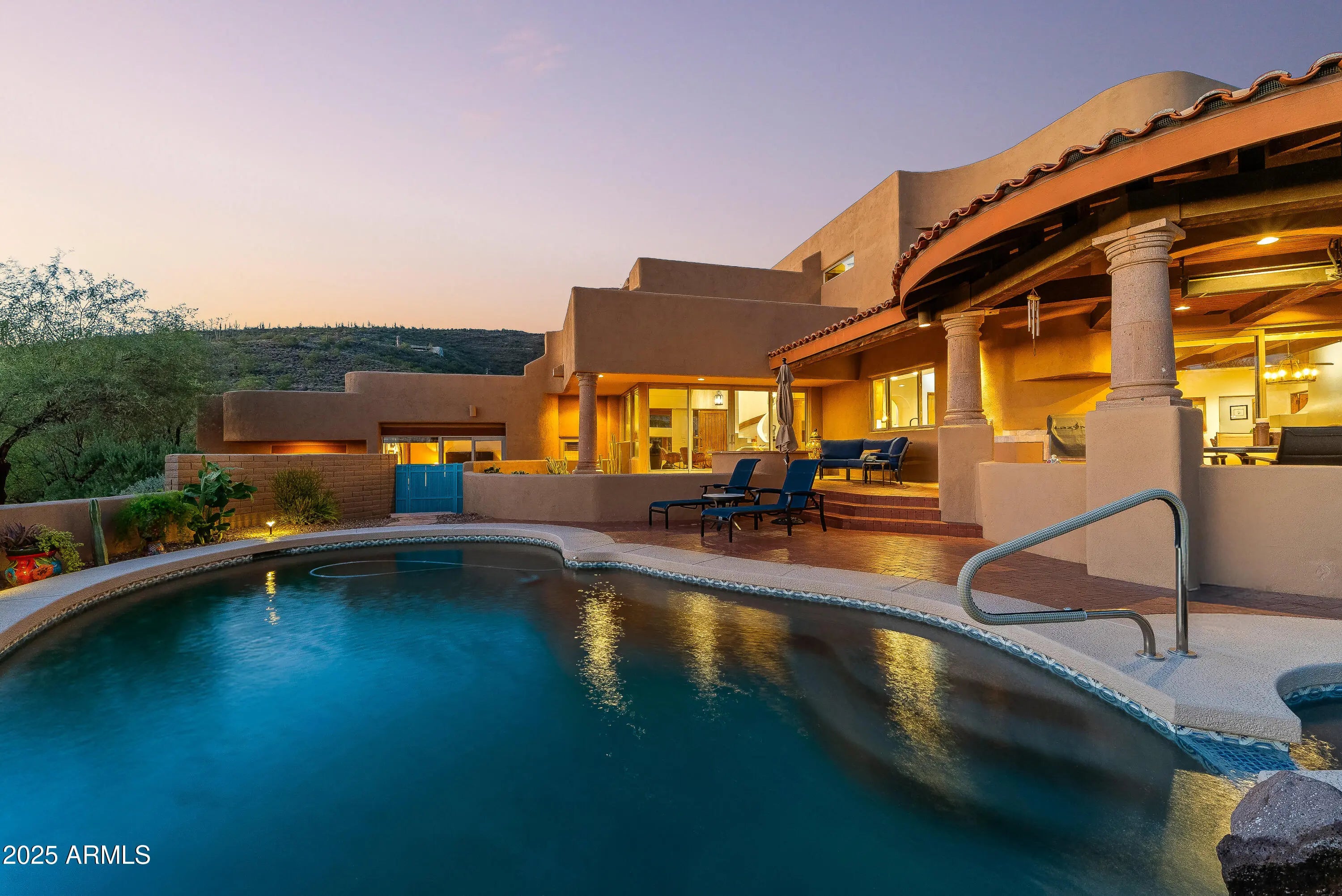 Photo of Listing #6922262