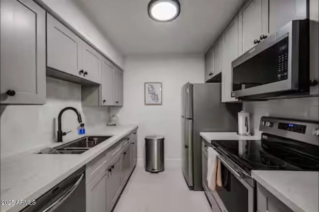 Photo of Listing #6922698