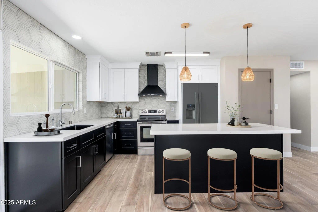 1805 W Cheyenne Drive, Chandler