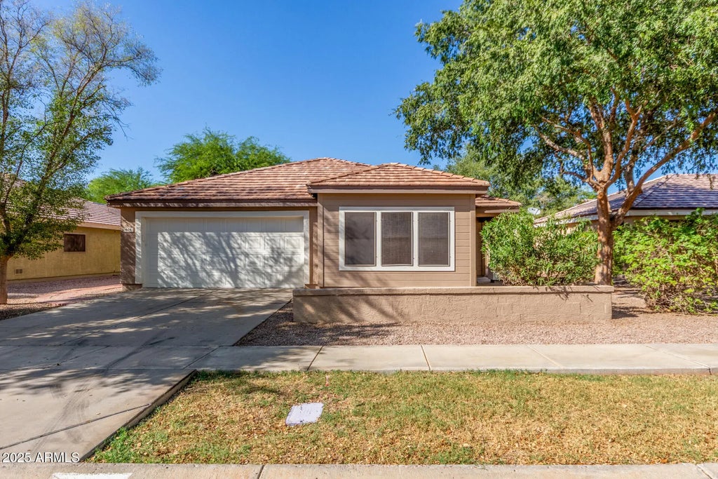 604 W Orchard Way, Gilbert