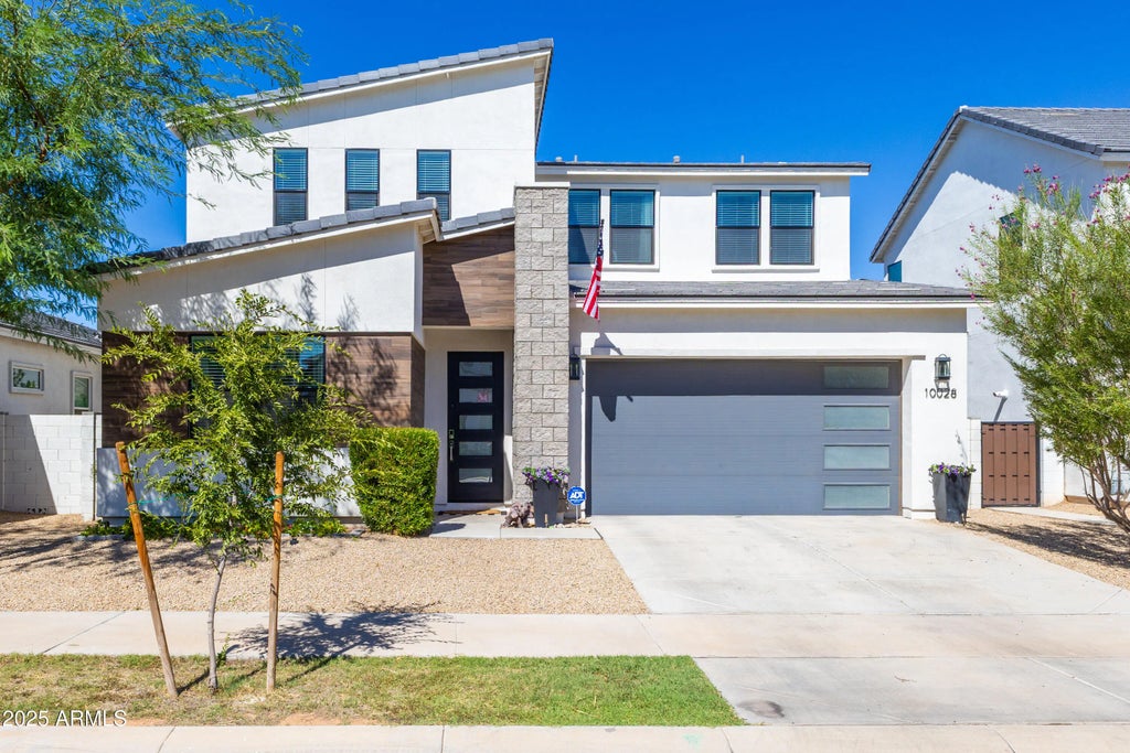 10028 E Thunderbolt Avenue, Mesa