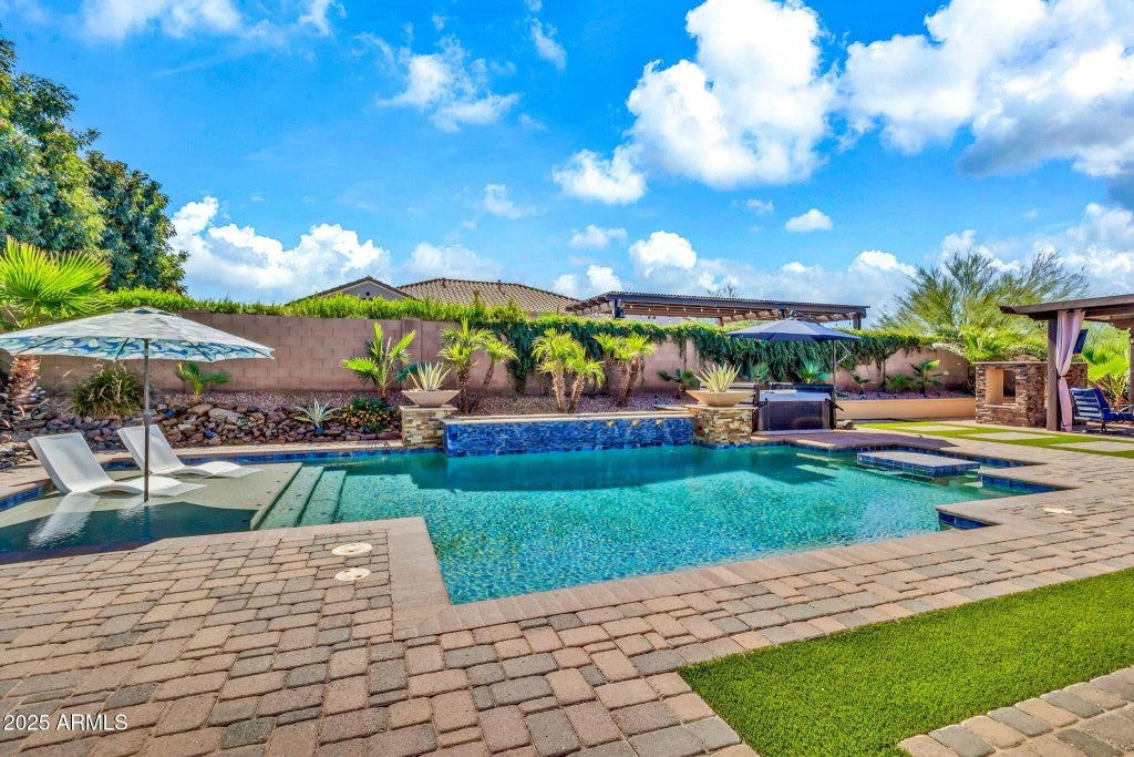 2827 E Bellerive Drive, Gilbert