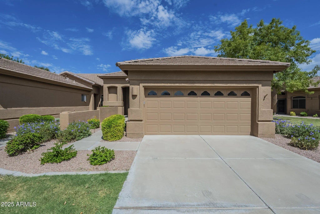 9612 E Champagne Drive, Sun Lakes