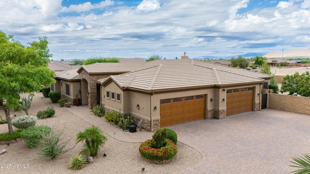 806 W Desert Ranch Road, Phoenix