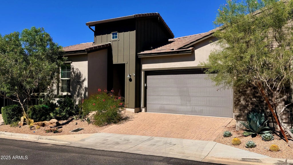 38500 N School House Road (unit 39), Cave Creek